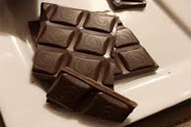 Darkmilk Plain chocolates
